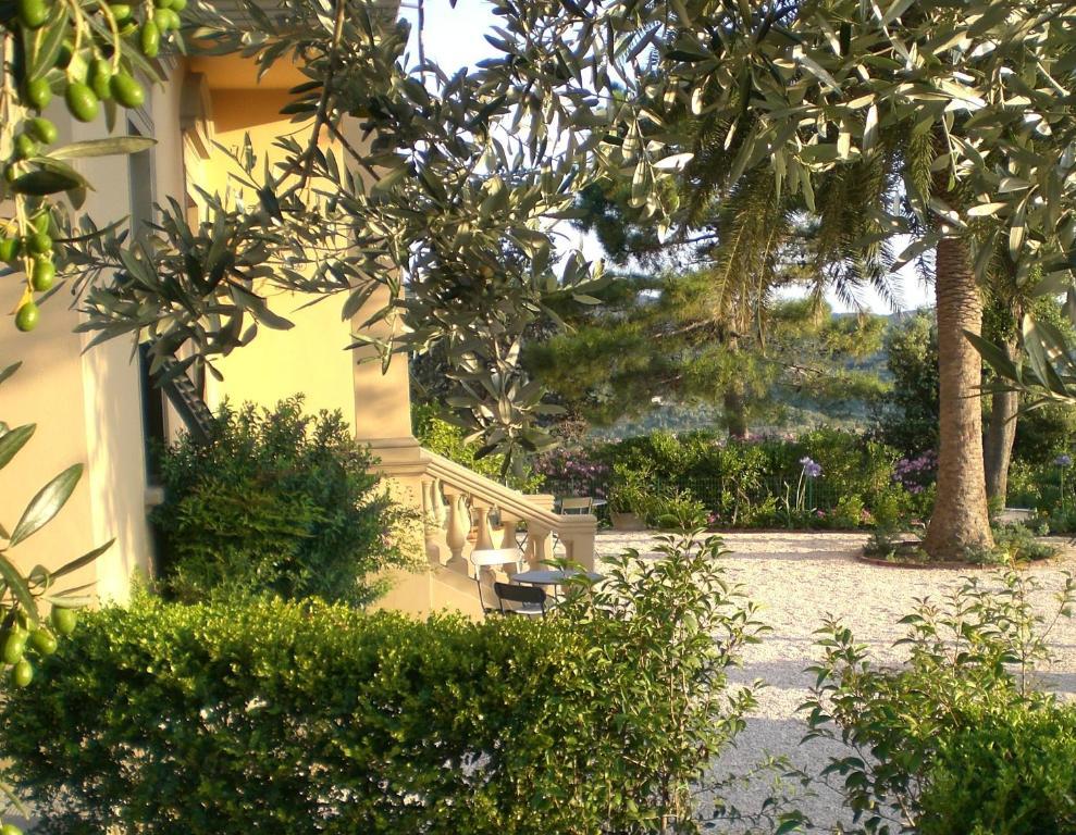 Villa Le Luci Castagneto Carducci Exterior photo